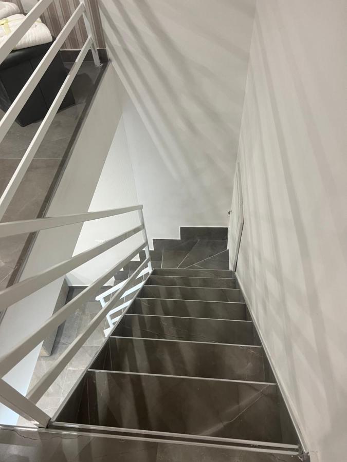 Luisana Home Napoli Bagian luar foto